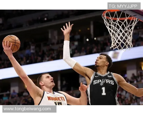 NBA精彩对决马刺挑战黄蜂全场直播尽在此刻不容错过