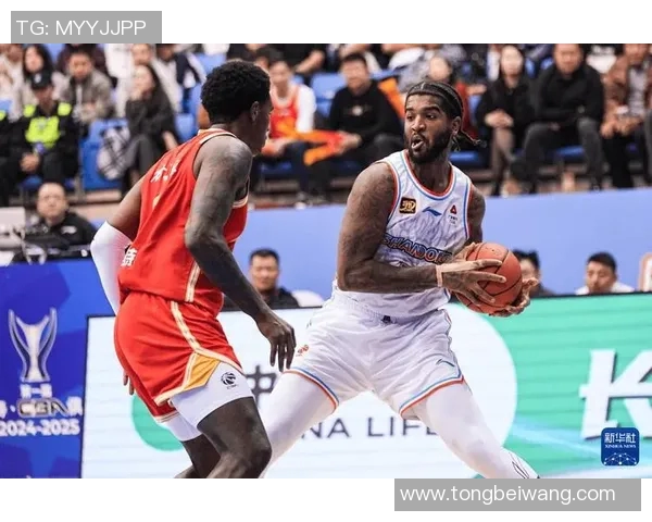 季后赛激战浙江广厦对决山东高速争夺晋级名额的精彩瞬间回顾