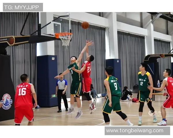 斯库特亨德森的崛起之路：从新秀到篮球未来之星的蜕变