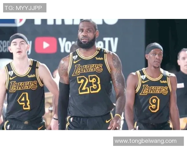 湖人对决热火第三场精彩回顾与赛后分析，谁将赢得总冠军的关键战役