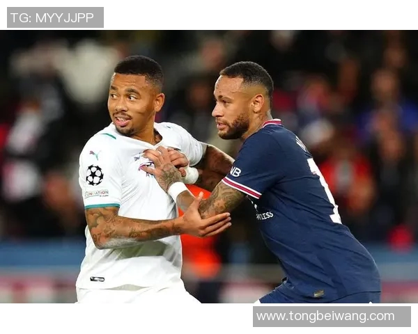 热苏斯在足球场上的传奇旅程与未来展望分析