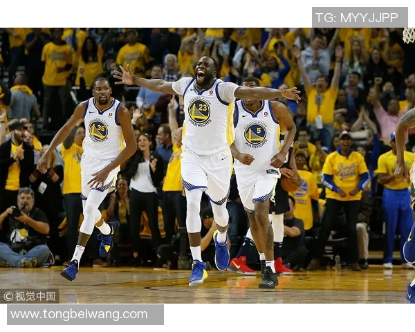 2017年NBA季后赛勇士队与鹈鹕队精彩对决回顾与分析