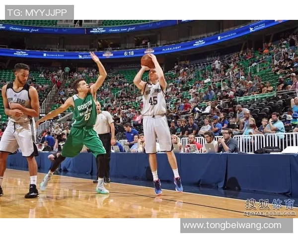 开拓者与绿军激战正酣谁能在这场对决中笑到最后 开拓者与绿军激战正酣谁能在这场对决中笑到最后