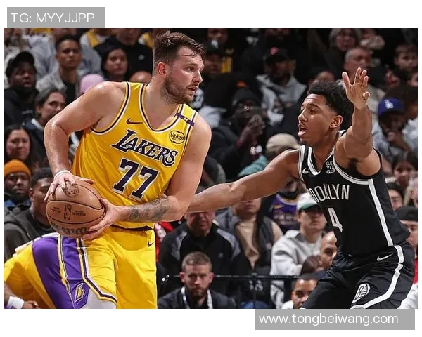 朗斯与沙托鲁激战回顾双方表现精彩引人注目 朗斯与沙托鲁激战回顾双方表现精彩引人注目