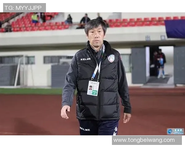 李强独家揭秘足球技巧与心得分享助你提升球技的秘诀