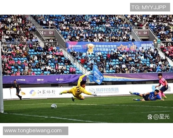 精彩足球5vs5对决视频集锦让你领略小场地的无限魅力与激情 精彩足球5vs5对决视频集锦让你领略小场地的无限魅力与激情